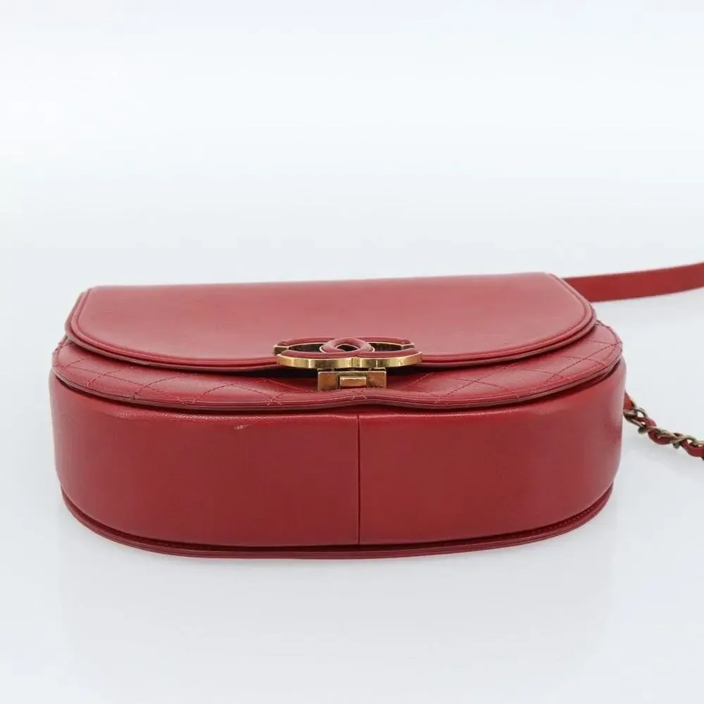 Chanel Calfskin Chain Shoulder Bag Red
